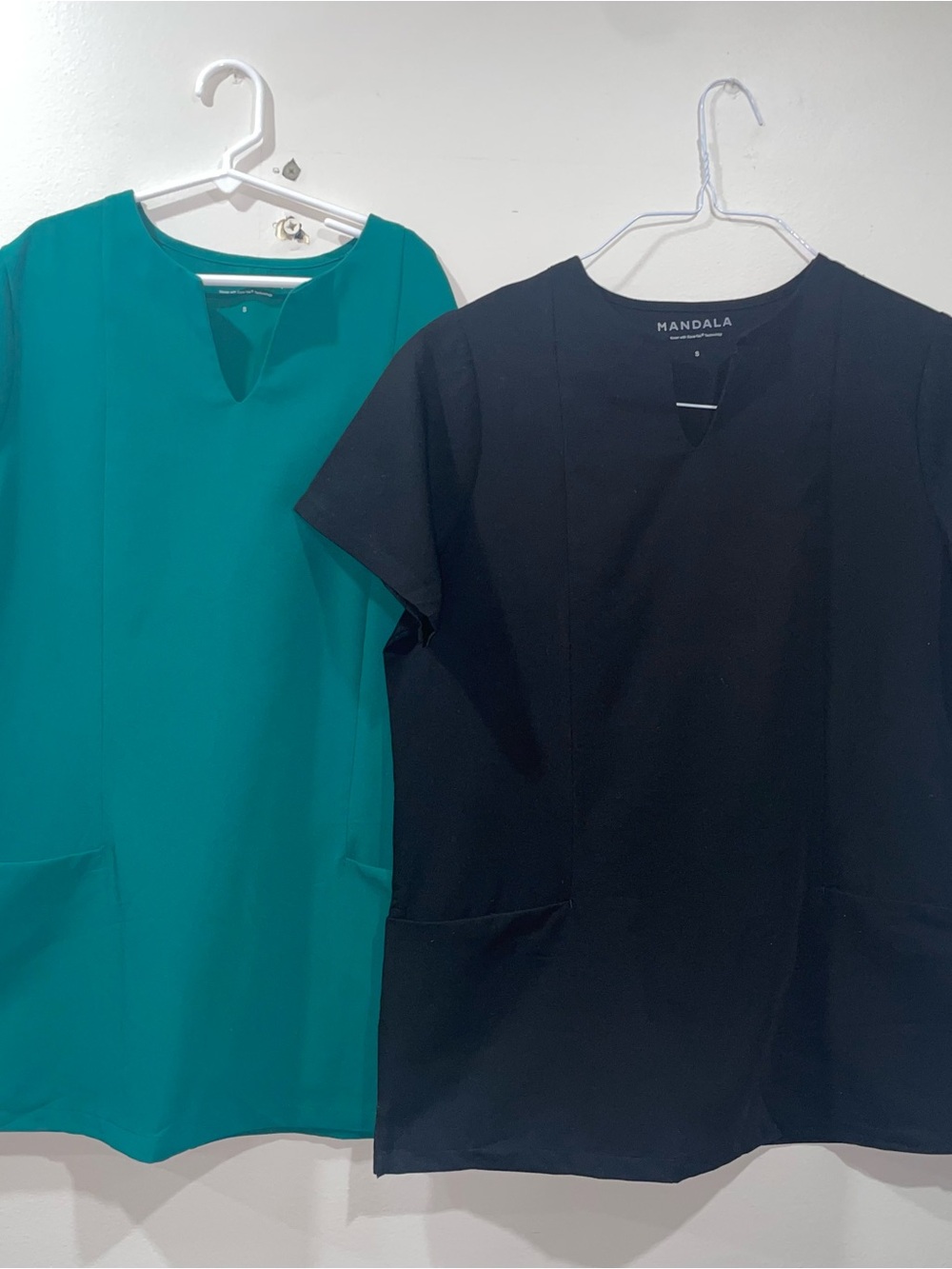 Mandala Women's V-Neck Tunic Top - Teal and Black